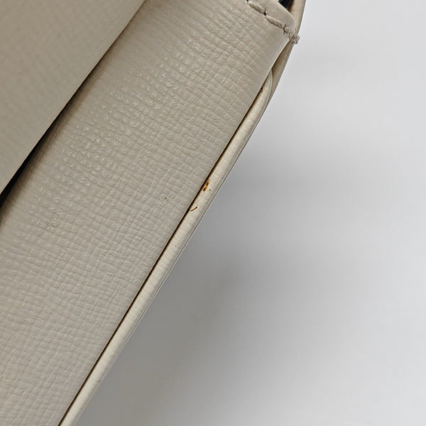 Stud Sign Calfskin White