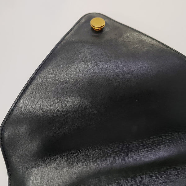 Mount Calfskin Black