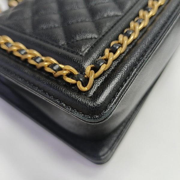 BOY CHANEL Medium Quilted Grained Calfskin Black