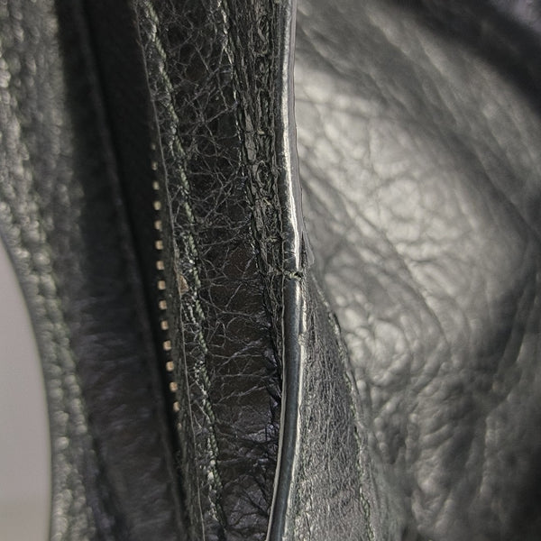 Classic Metallic Edge City Calfskin Black