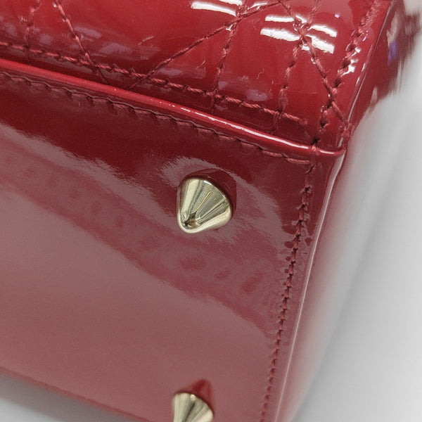 Authenticated pre-owned Lady Dior Medium Cannage Lambskin Red - Tote Bag at Looply