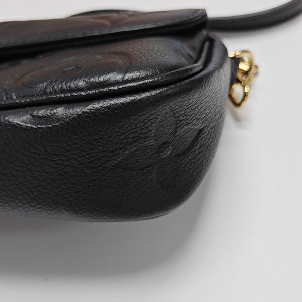 IVY Monogram Calfskin Black