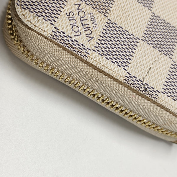ZIPPY Damier Azur Coated Canvas White Wallet