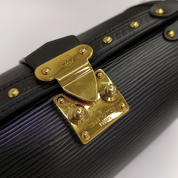 PAPILLON 19 Epi Black