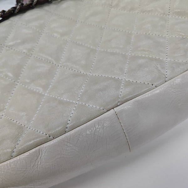 Quilted Calfskin Shoulder Bag Green