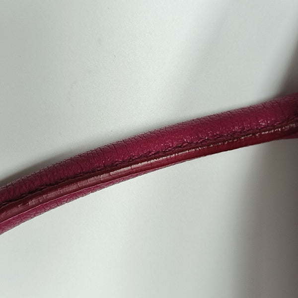 Avenue Leather Red