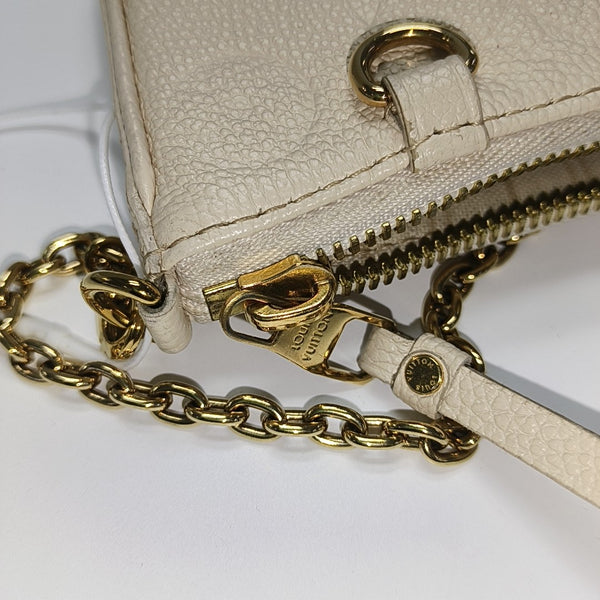 EASY POUCH ON STRAP Calfskin Beige