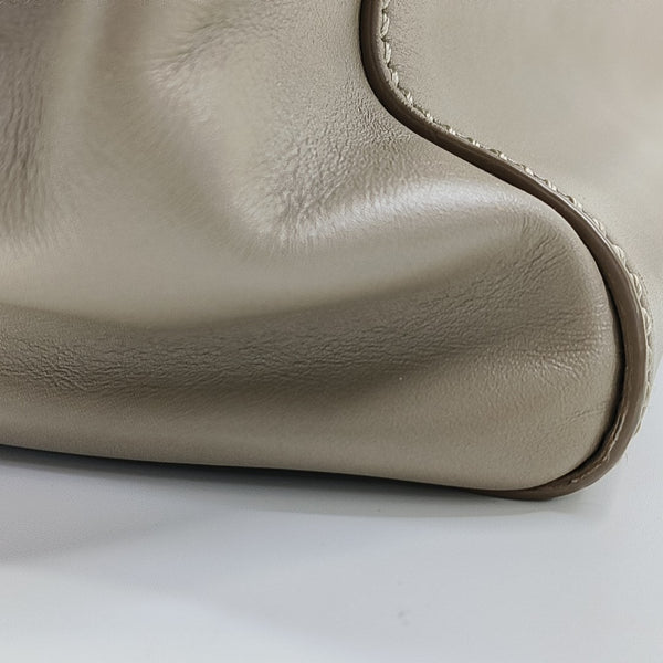 Peekaboo Medium Calfskin Beige