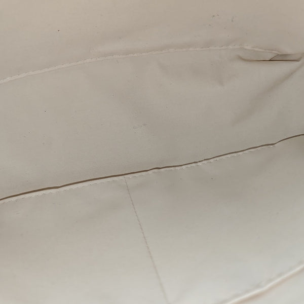 Canvas White