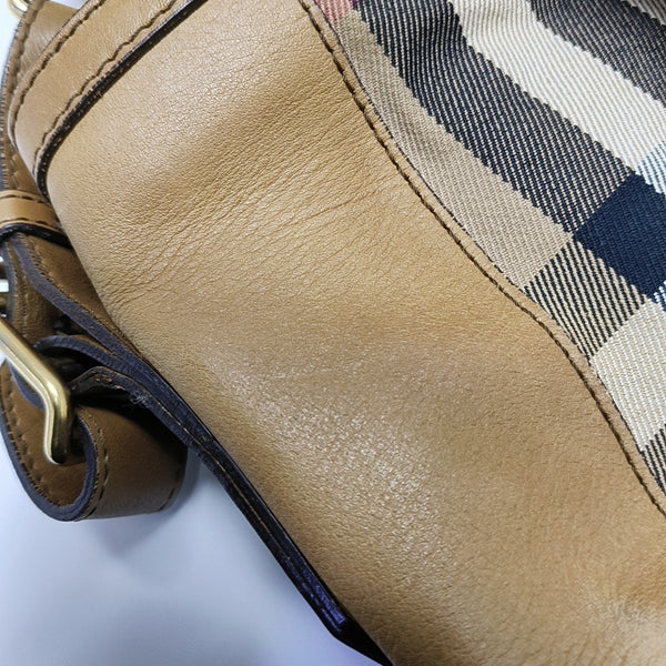 Canvas Brown