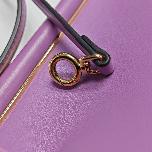 Authenticated pre-owned First Small Calfskin Pink - Shoulder Bag at Looply