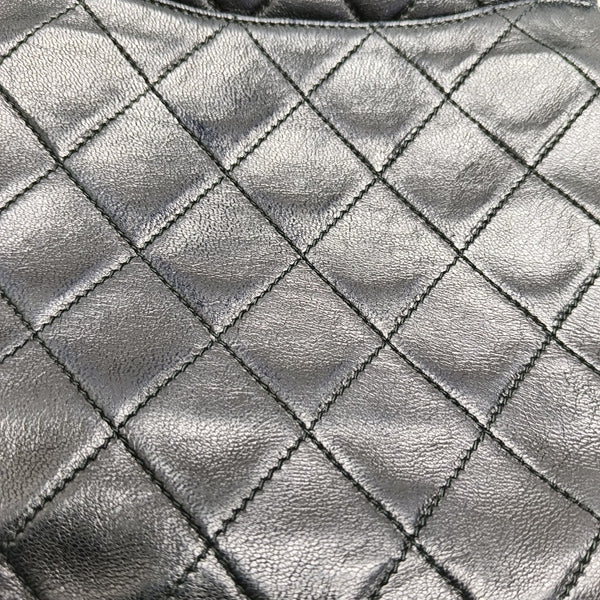 Quilted Calfskin Shoulder Bag Black