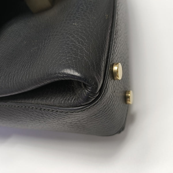 Interlocking G Large Calfskin Black