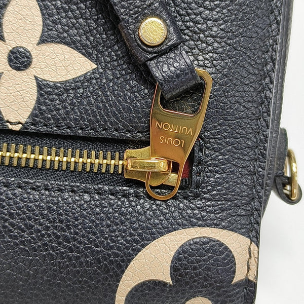 MÉTIS MM Monogram Calfskin Black