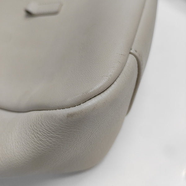 LE 5 À 7 Small Calfskin White