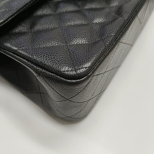 CLASSIC FLAP Jumbo Quilted Grained Calfskin Black
