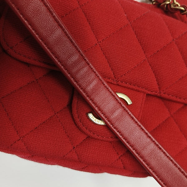 23C HOBO Small Quilted Fabric Red