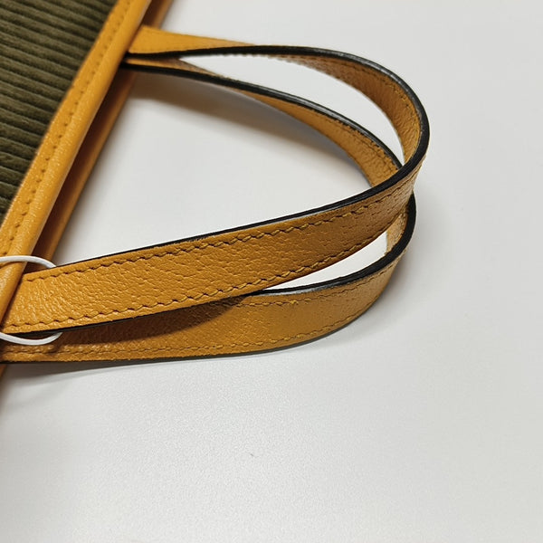 Fabric Brown