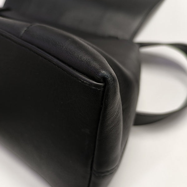 Downtown Medium Calfskin Black