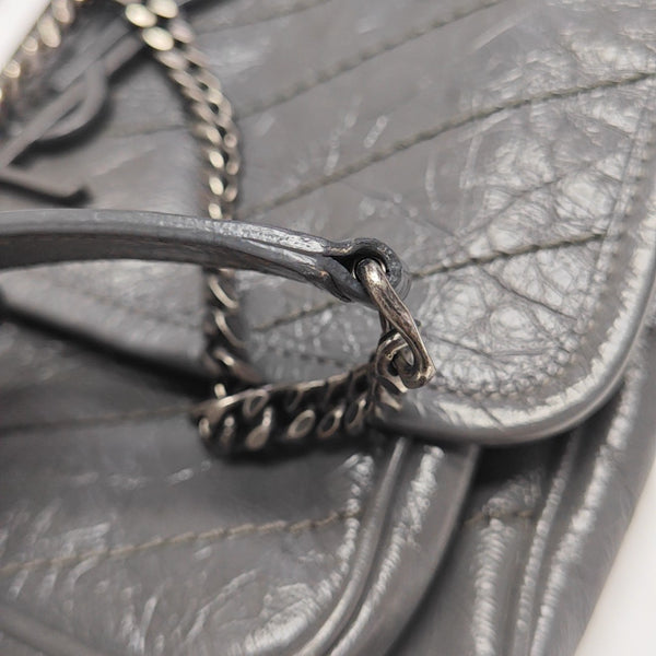 NIKI Small Chevron Calfskin Gray
