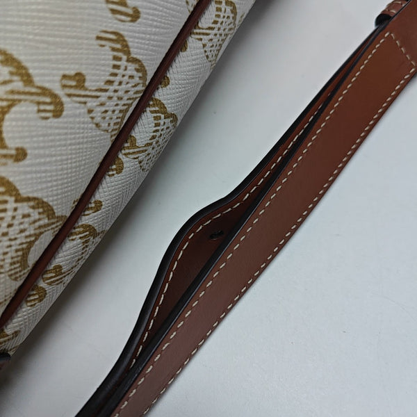 Authenticated pre-owned TRIOMPHE CANVAS Small Coated Canvas Beige - Bucket Bag at Looply