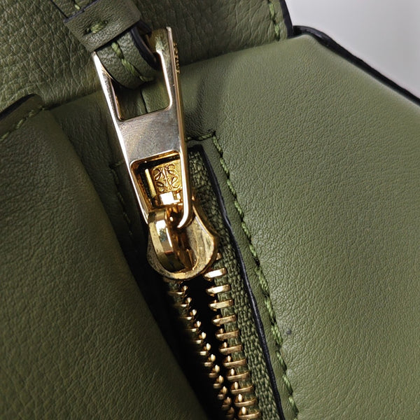 Puzzle Hobo Medium Calfskin Green