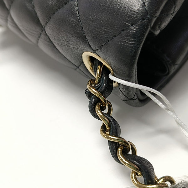 CLASSIC FLAP Mini Quilted Lambskin Black