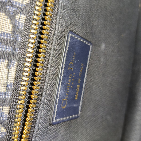 30 Montaigne Oblique Canvas Blue