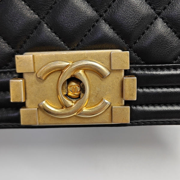 BOY CHANEL Small Quilted Grained Calfskin Black