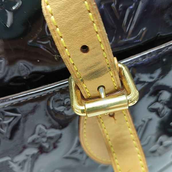 SUMMIT DRIVE Patent Leather Red