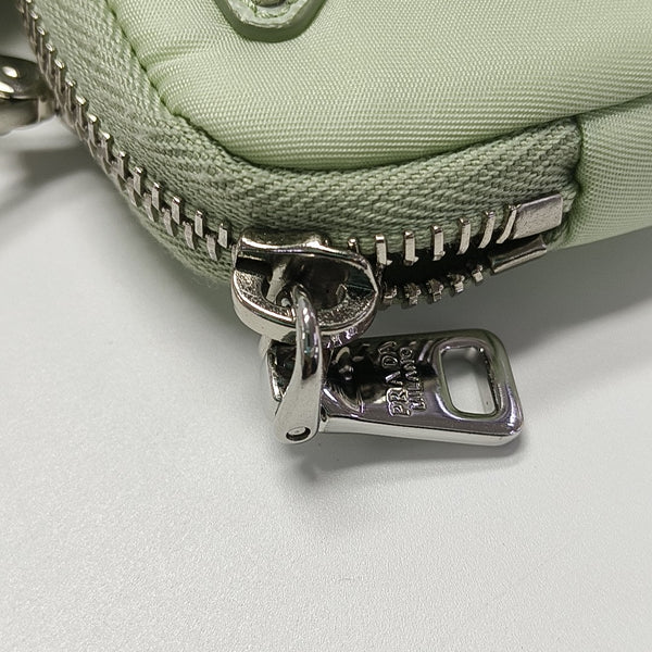Re-Edition2005 Mini Nylon Green