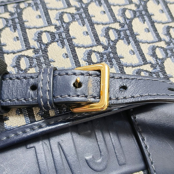 30 Montaigne Oblique Canvas Blue