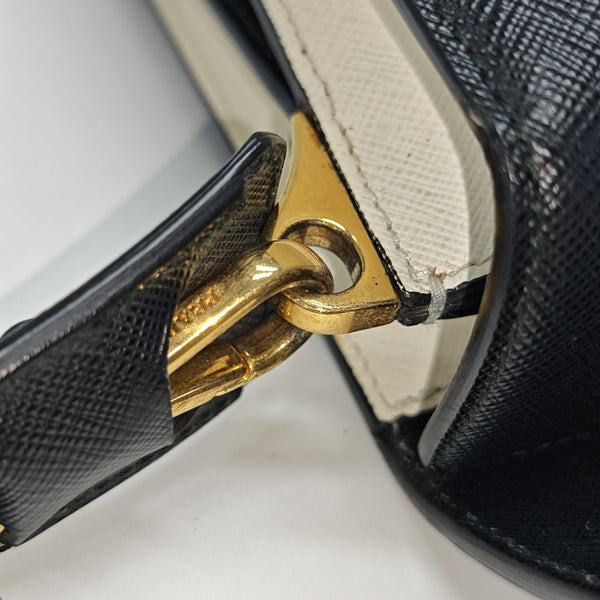 Calfskin Shoulder Bag Black