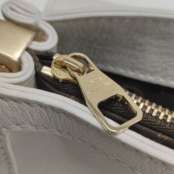 DAUPHINE MM Calfskin White