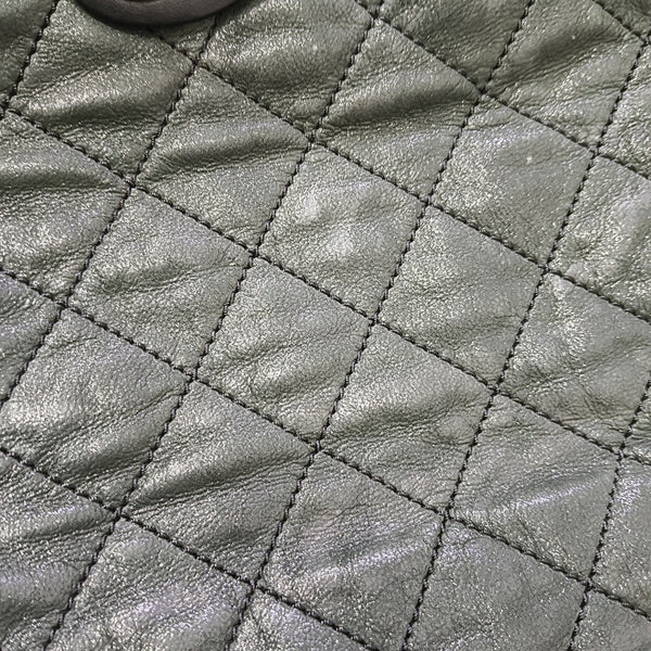 Quilted Calfskin Shoulder Bag Large Black