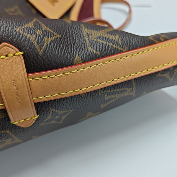 CARRYALL PM Monogram Coated Canvas Brown