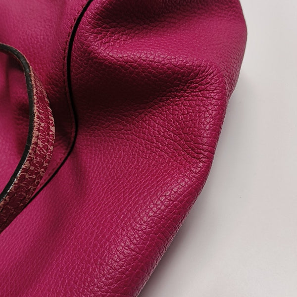 Swing Medium Calfskin Red