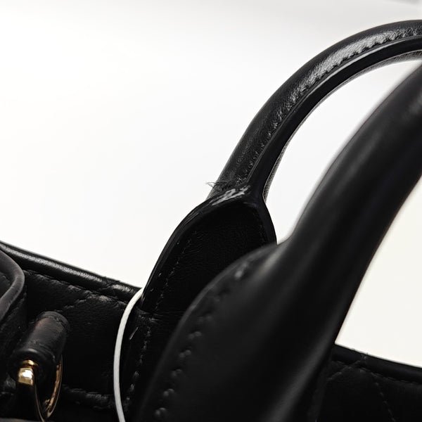 Mini Dior Book Tote Piel de becerro Macrocannage negra