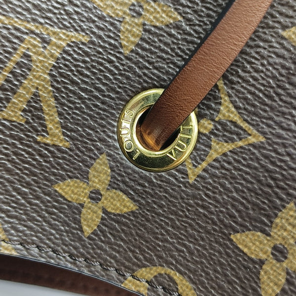 NÉONOÉ MM Monogram Coated Canvas Brown