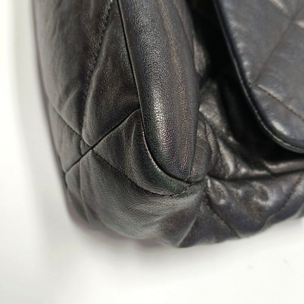 CHANEL 19 Large Quilted Lambskin Black