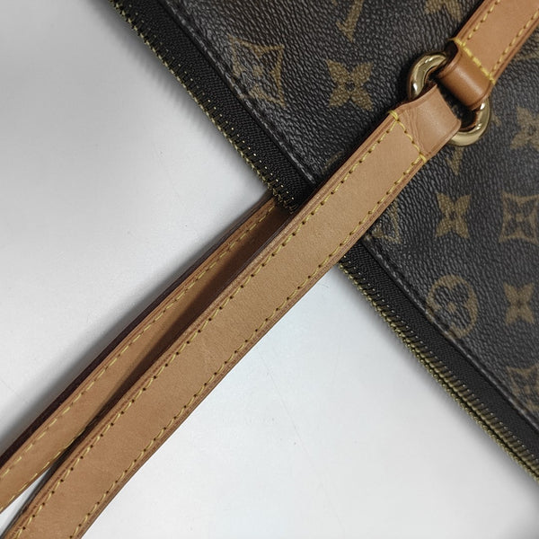 TOTALLY Monogram Coated Canvas Brown