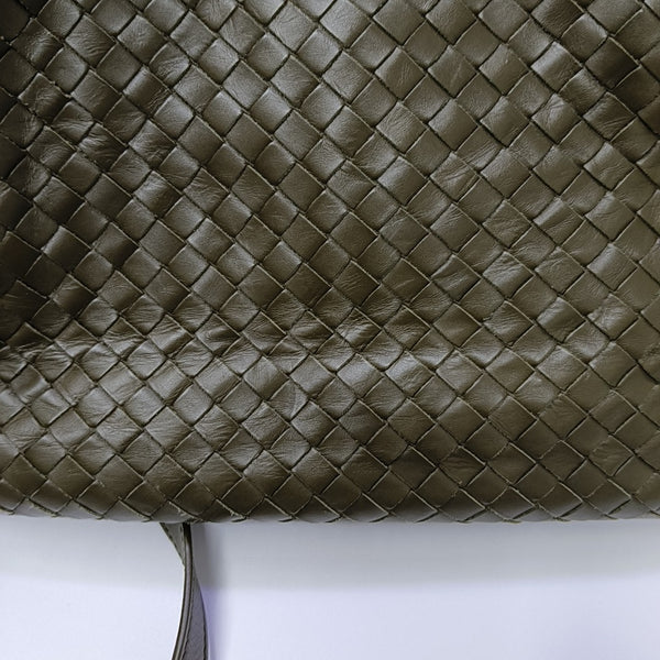 Calfskin Shoulder Bag Green