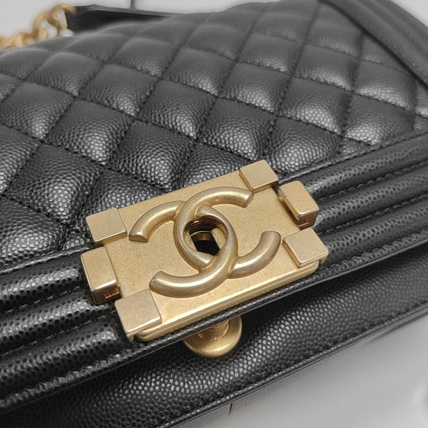 BOY CHANEL Medium Quilted Grained Calfskin Black
