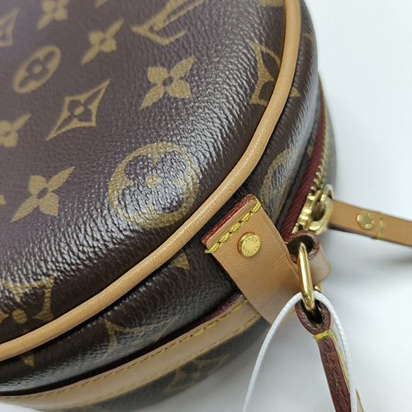 BOITE CHAPEAU PM Monogram Coated Canvas Brown