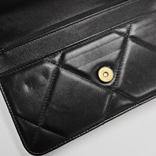 CHANEL 19 WOC Quilted Lambskin Black