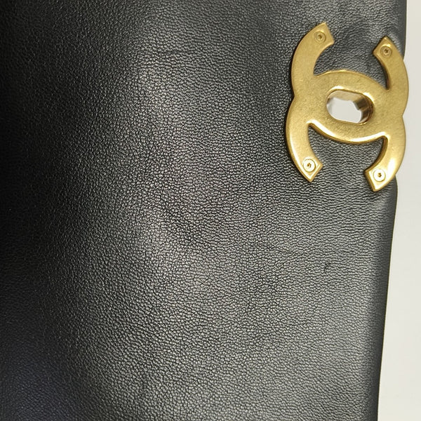 CHANEL 19 Small Quilted Lambskin Black