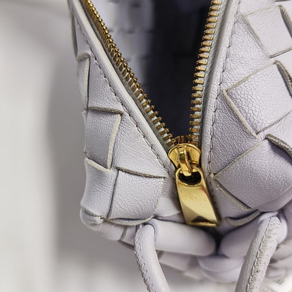 Authenticated pre-owned Loop Lambskin Purple - Shoulder Bag at Looply