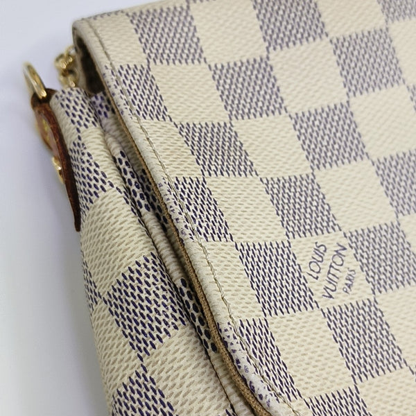 FAVORITE PM Damier Azur Coated Canvas White