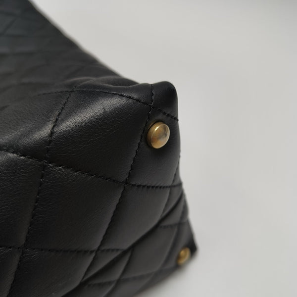 Quilted Calfskin Tote Bag Black