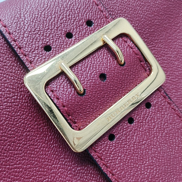 Buckle Calfskin Red